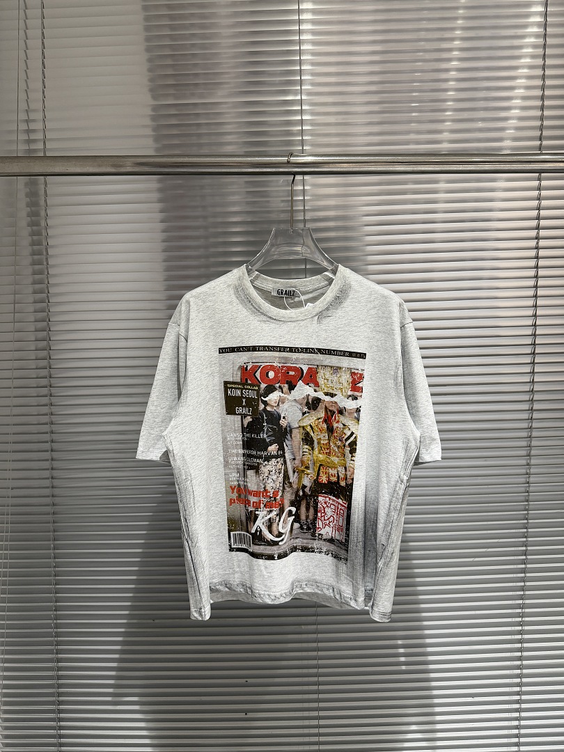 Streetwear Brand Poster - 2026 Zomermode Merk Magazine Poster T-shirt